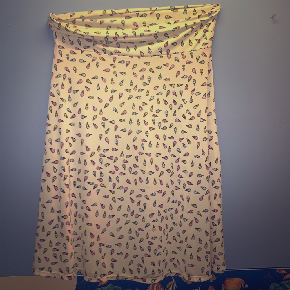 LuLaRoe Skirt with Ice cream print XL